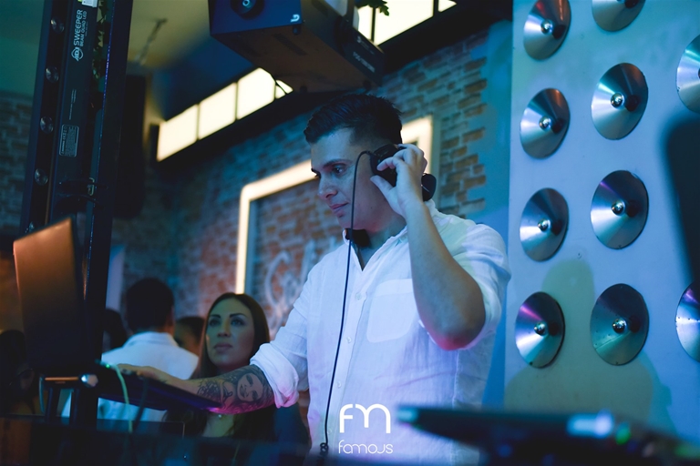 Bars & Clubs